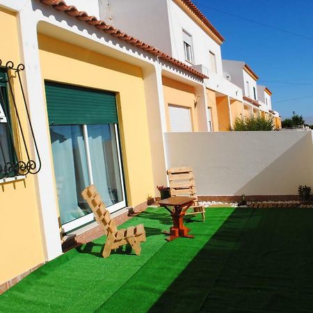 Swell Guesthouse Casa Moinho Esterno foto