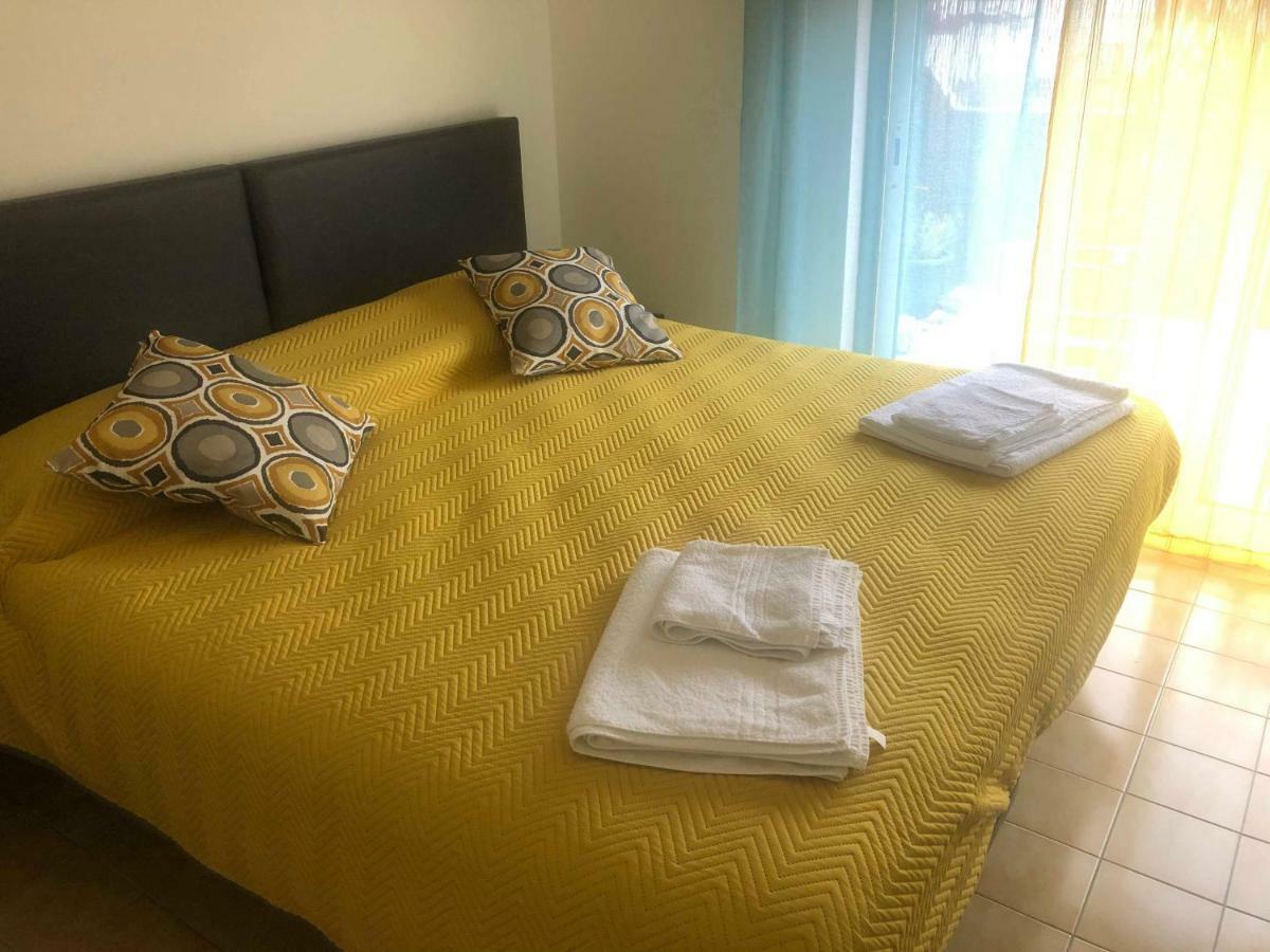 Swell Guesthouse Casa Moinho Esterno foto